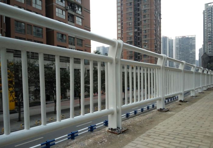 廣東護欄,東莞護欄,圍墻護欄,陽臺護欄,安全防護欄